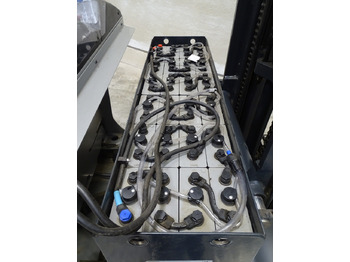 Työntömastotrukki Still FM-X17: kuva Työntömastotrukki Still FM-X17