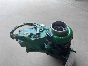 Uusi Turboahdin - Itsekulkeva kasvinsuojeluruisku BorgWarner RE335688: kuva Uusi Turboahdin - Itsekulkeva kasvinsuojeluruisku BorgWarner RE335688