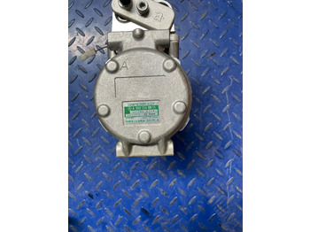 Uusi Ilmastoinnin kompressori - Kuorma-auto MERCEDES-BENZ  Actros, Axor, Atego A0002340811: kuva Uusi Ilmastoinnin kompressori - Kuorma-auto MERCEDES-BENZ  Actros, Axor, Atego A0002340811