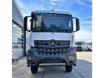 Uusi Kippiauto kuorma-auto Mercedes-Benz Arocs 4140 K 8x4 Meiller Tipper: kuva Uusi Kippiauto kuorma-auto Mercedes-Benz Arocs 4140 K 8x4 Meiller Tipper
