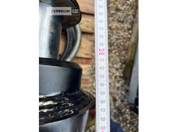 Leasing Cat ROTOTILT Cat ROTOTILT: kuva Leasing Cat ROTOTILT Cat ROTOTILT