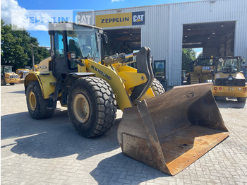 Pyöräkuormaaja NEW HOLLAND W190
