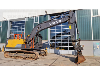 Telakaivukone Volvo EC200E: kuva Telakaivukone Volvo EC200E