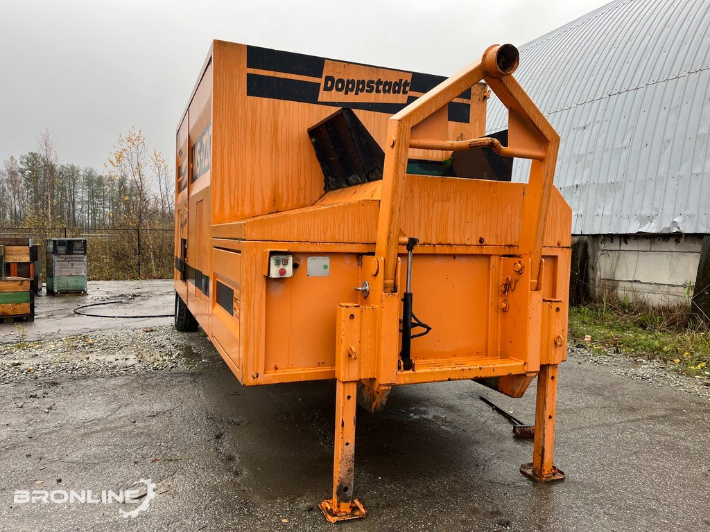 2000 Doppstadt WS-720 Taifun Material separator - Seula: kuva 2000 Doppstadt WS-720 Taifun Material separator - Seula 2000 Doppstadt WS-720 Taifun Material separator - Seula: kuva 2000 Doppstadt WS-720 Taifun Material separator - Seula