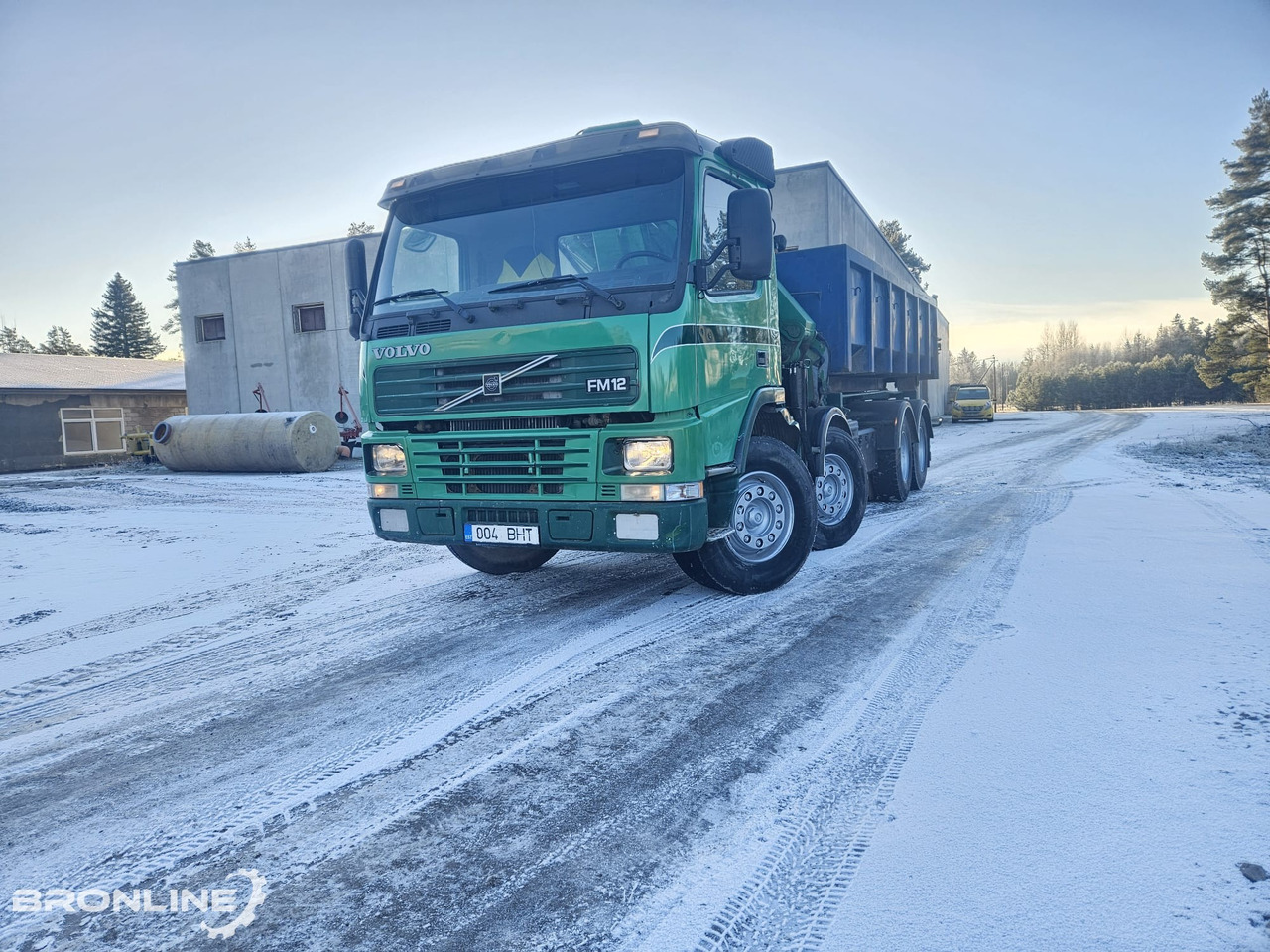 2002 Volvo FM12 8x4 Cable lift + Crane HMF - Kuorma-auto - vaijerivaihtolava, Nosturiauto: kuva 2002 Volvo FM12 8x4 Cable lift + Crane HMF - Kuorma-auto - vaijerivaihtolava, Nosturiauto 2002 Volvo FM12 8x4 Cable lift + Crane HMF - Kuorma-auto - vaijerivaihtolava, Nosturiauto: kuva 2002 Volvo FM12 8x4 Cable lift + Crane HMF - Kuorma-auto - vaijerivaihtolava, Nosturiauto