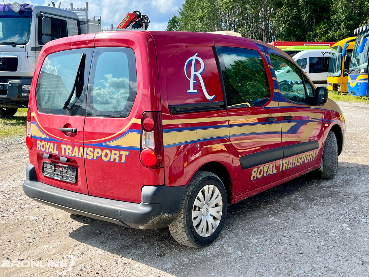 2015 Citroen Berlingo HDI 115 L1 N1 - Henkilöauto: kuva  2015 Citroen Berlingo HDI 115 L1 N1 - Henkilöauto 2015 Citroen Berlingo HDI 115 L1 N1 - Henkilöauto: kuva  2015 Citroen Berlingo HDI 115 L1 N1 - Henkilöauto