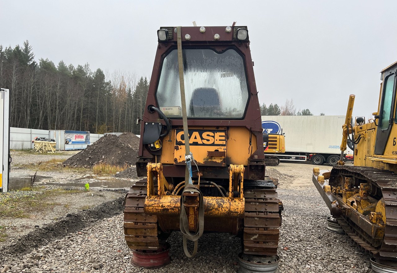 CASE 1150C - Puskutraktori: kuva CASE 1150C - Puskutraktori CASE 1150C - Puskutraktori: kuva CASE 1150C - Puskutraktori