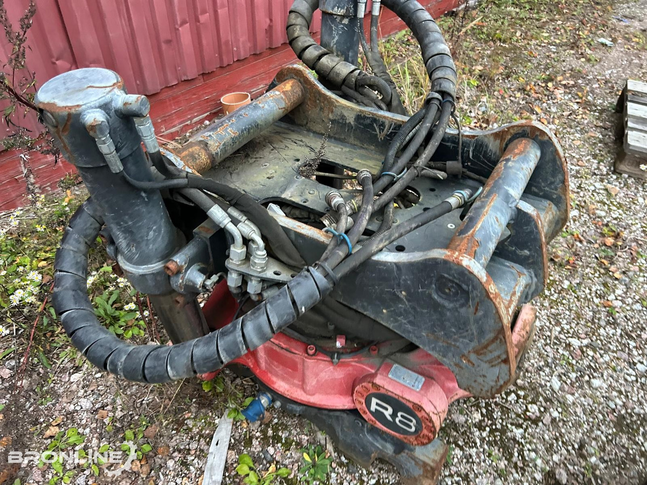 Rototilt R8 tiltrotator S70 - Rototilt: kuva Rototilt R8 tiltrotator S70 - Rototilt Rototilt R8 tiltrotator S70 - Rototilt: kuva Rototilt R8 tiltrotator S70 - Rototilt