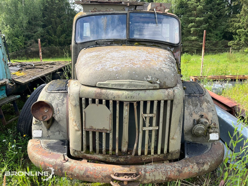 Vana Volvo Veoauto - Lava-kuorma-auto: kuva Vana Volvo Veoauto - Lava-kuorma-auto Vana Volvo Veoauto - Lava-kuorma-auto: kuva Vana Volvo Veoauto - Lava-kuorma-auto
