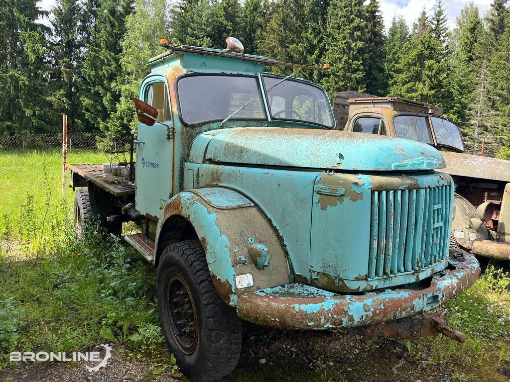 Vana Volvo veoauto - Lava-kuorma-auto: kuva Vana Volvo veoauto - Lava-kuorma-auto Vana Volvo veoauto - Lava-kuorma-auto: kuva Vana Volvo veoauto - Lava-kuorma-auto