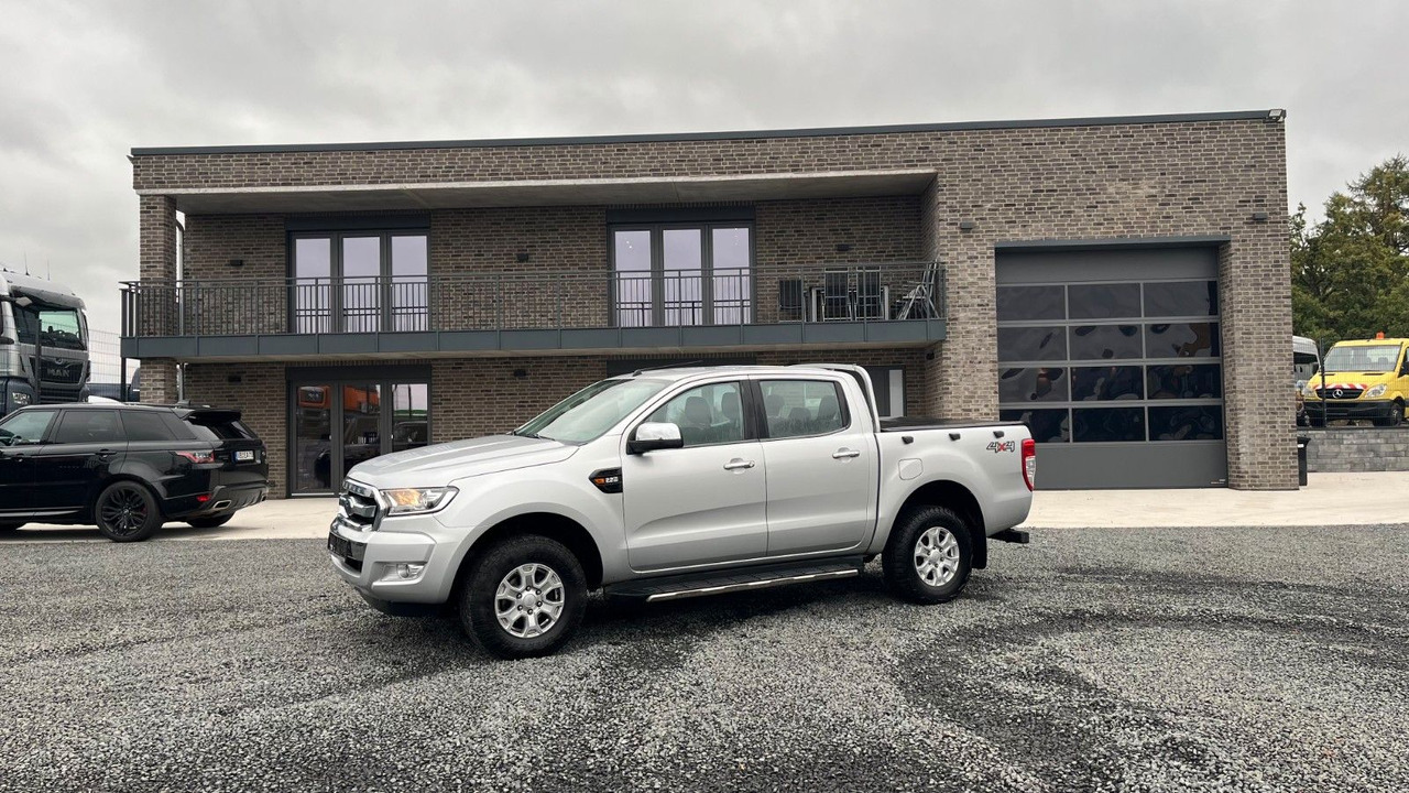 Ford Ranger XLT Doppelkabine 4x4 - Maasturi/ Katumaasturi: kuva Ford Ranger XLT Doppelkabine 4x4 - Maasturi/ Katumaasturi Ford Ranger XLT Doppelkabine 4x4 - Maasturi/ Katumaasturi: kuva Ford Ranger XLT Doppelkabine 4x4 - Maasturi/ Katumaasturi