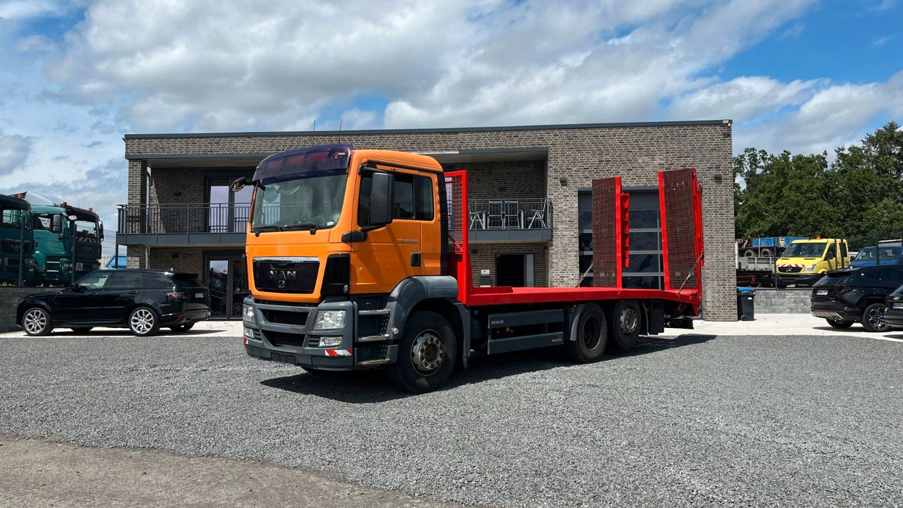 MAN TGS 26.320 Abschlepper Transporter Baumaschinen - Hinausauto: kuva MAN TGS 26.320 Abschlepper Transporter Baumaschinen - Hinausauto MAN TGS 26.320 Abschlepper Transporter Baumaschinen - Hinausauto: kuva MAN TGS 26.320 Abschlepper Transporter Baumaschinen - Hinausauto