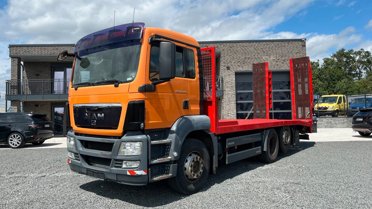 MAN TGS 26.320 Abschlepper Transporter Baumaschinen - Hinausauto: kuva MAN TGS 26.320 Abschlepper Transporter Baumaschinen - Hinausauto MAN TGS 26.320 Abschlepper Transporter Baumaschinen - Hinausauto: kuva MAN TGS 26.320 Abschlepper Transporter Baumaschinen - Hinausauto