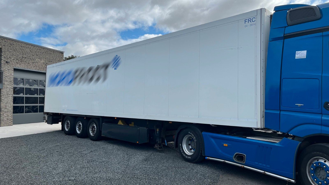 Schmitz Cargobull SKO 24 Kühlkoffer SAF Carrier - Refrigeraattori puoliperävaunu: kuva Schmitz Cargobull SKO 24 Kühlkoffer SAF Carrier - Refrigeraattori puoliperävaunu Schmitz Cargobull SKO 24 Kühlkoffer SAF Carrier - Refrigeraattori puoliperävaunu: kuva Schmitz Cargobull SKO 24 Kühlkoffer SAF Carrier - Refrigeraattori puoliperävaunu