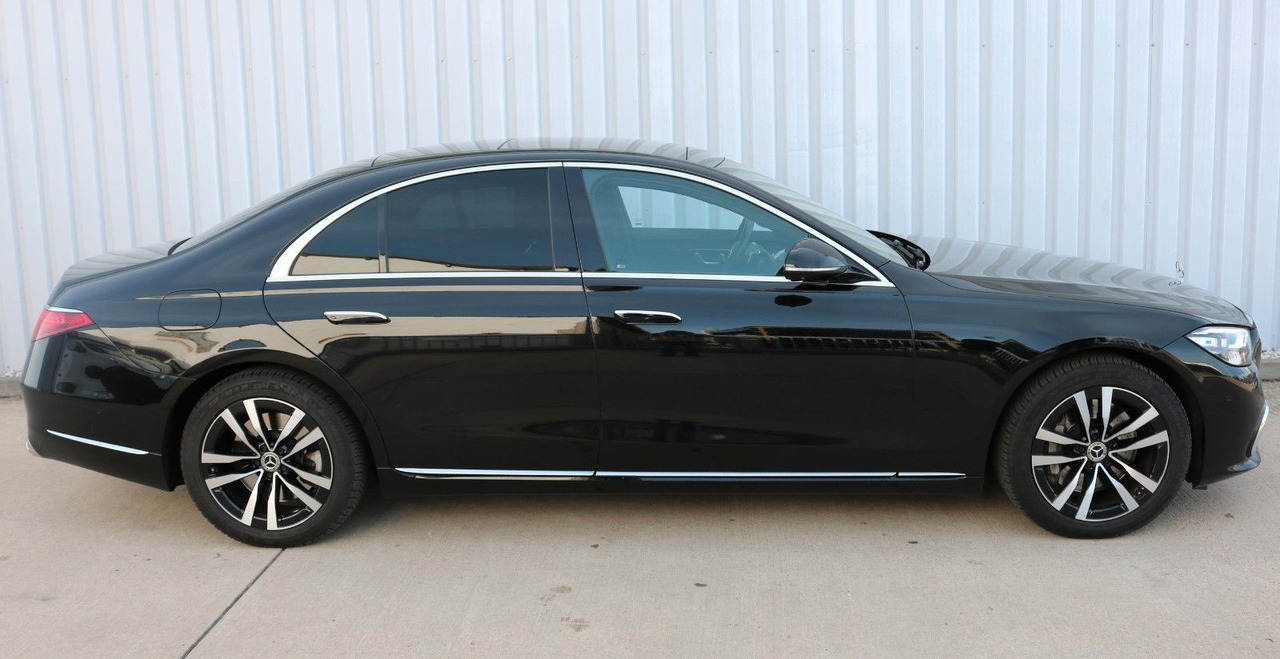 Mercedes-Benz S 580 / 4Matic / Panorama. / Leder NETTO 51900 € - Sedan: kuva Mercedes-Benz S 580 / 4Matic / Panorama. / Leder NETTO 51900 € - Sedan Mercedes-Benz S 580 / 4Matic / Panorama. / Leder NETTO 51900 € - Sedan: kuva Mercedes-Benz S 580 / 4Matic / Panorama. / Leder NETTO 51900 € - Sedan