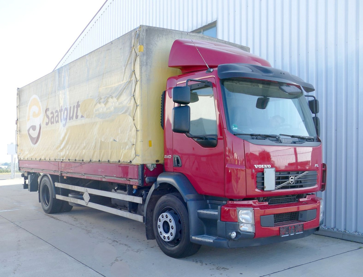 Volvo FL 240 PRITSCHE / PLANE + LBW + KLIMA + EURO 5 - Pressukapelli kuorma-auto: kuva Volvo FL 240 PRITSCHE / PLANE + LBW + KLIMA + EURO 5 - Pressukapelli kuorma-auto Volvo FL 240 PRITSCHE / PLANE + LBW + KLIMA + EURO 5 - Pressukapelli kuorma-auto: kuva Volvo FL 240 PRITSCHE / PLANE + LBW + KLIMA + EURO 5 - Pressukapelli kuorma-auto
