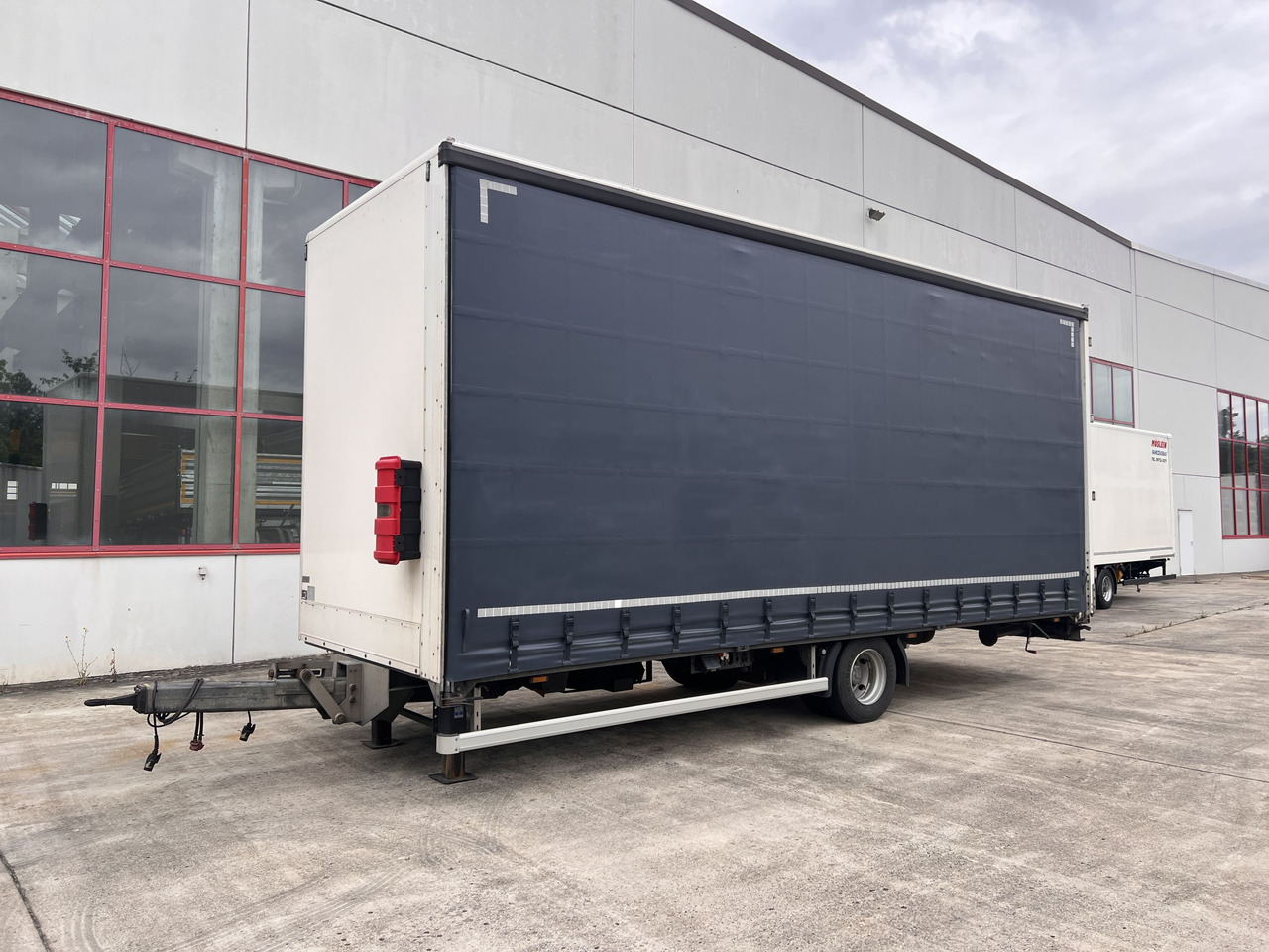 Pressukapelliperävaunu Ackermann Z-KA-F10.5/7,6 1 Achs Jumbo- Planenanhänger 10,5 t GG: kuva Pressukapelliperävaunu Ackermann Z-KA-F10.5/7,6 1 Achs Jumbo- Planenanhänger 10,5 t GG Pressukapelliperävaunu Ackermann Z-KA-F10.5/7,6 1 Achs Jumbo- Planenanhänger 10,5 t GG: kuva Pressukapelliperävaunu Ackermann Z-KA-F10.5/7,6 1 Achs Jumbo- Planenanhänger 10,5 t GG