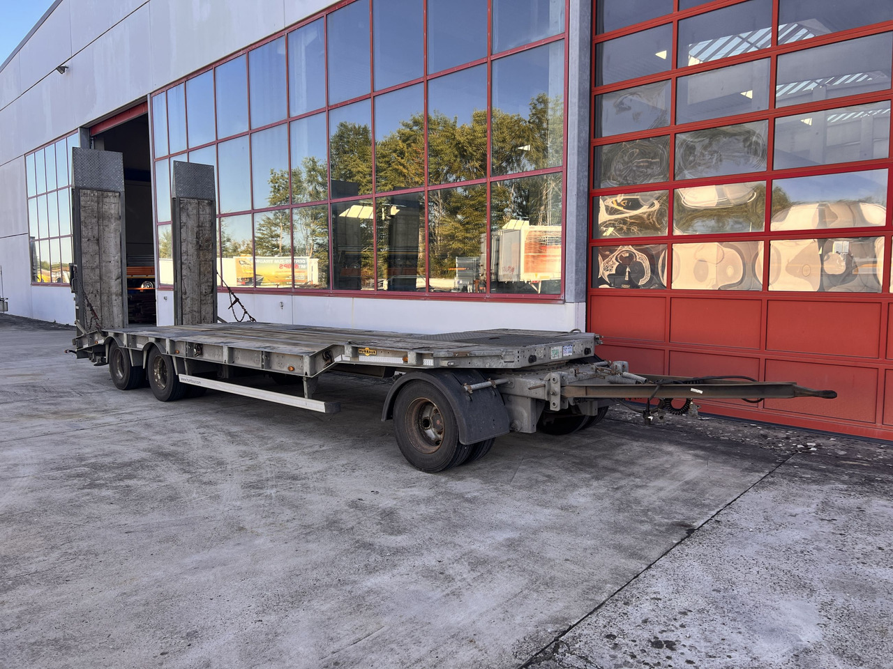 Humbaur HTD 30 3 Achs Tiefladeranhänger, verzinkt - Apuvaunu perävaunu: kuva Humbaur HTD 30 3 Achs Tiefladeranhänger, verzinkt - Apuvaunu perävaunu Humbaur HTD 30 3 Achs Tiefladeranhänger, verzinkt - Apuvaunu perävaunu: kuva Humbaur HTD 30 3 Achs Tiefladeranhänger, verzinkt - Apuvaunu perävaunu