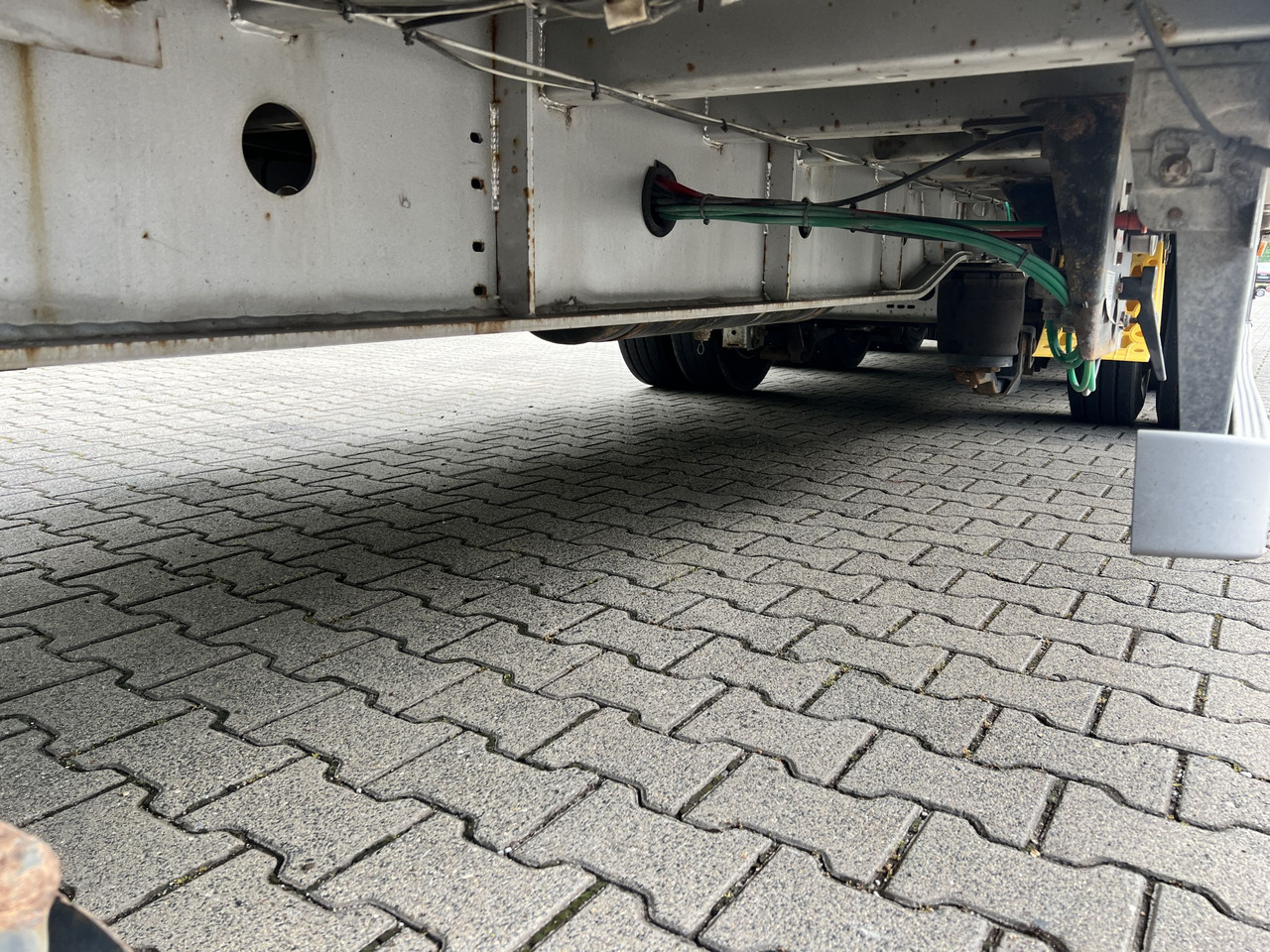 Möslein STO 3 Schwebheim 3 Achs Satteltieflader - Apuvaunu puoliperävaunu: kuva Möslein STO 3 Schwebheim 3 Achs Satteltieflader - Apuvaunu puoliperävaunu Möslein STO 3 Schwebheim 3 Achs Satteltieflader - Apuvaunu puoliperävaunu: kuva Möslein STO 3 Schwebheim 3 Achs Satteltieflader - Apuvaunu puoliperävaunu