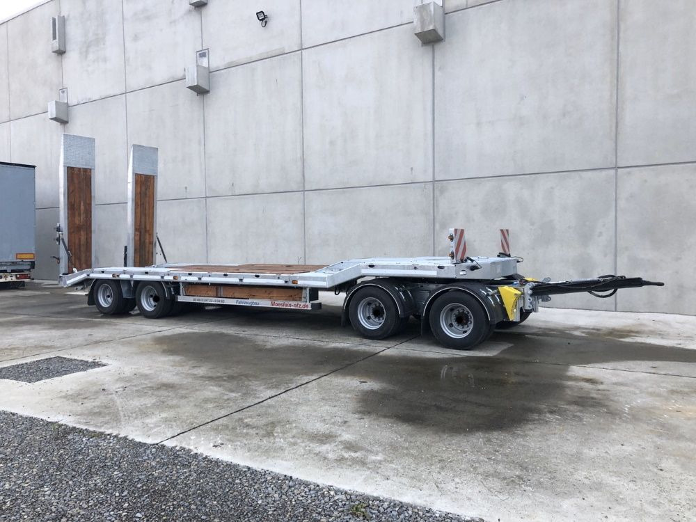 Möslein T 4 VB H1 neuer 4 Achs Tieflader hydraulischen Rampen - Apuvaunu perävaunu: kuva Möslein T 4 VB H1 neuer 4 Achs Tieflader hydraulischen Rampen - Apuvaunu perävaunu Möslein T 4 VB H1 neuer 4 Achs Tieflader hydraulischen Rampen - Apuvaunu perävaunu: kuva Möslein T 4 VB H1 neuer 4 Achs Tieflader hydraulischen Rampen - Apuvaunu perävaunu