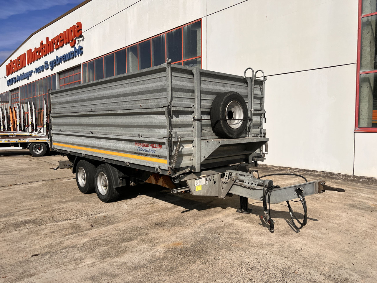 Möslein TDS 13 Schwebheim  13 t Tandemkipper- Tieflader, Aufsatzbordwände - Kippiauto perävaunu: kuva Möslein TDS 13 Schwebheim  13 t Tandemkipper- Tieflader, Aufsatzbordwände - Kippiauto perävaunu Möslein TDS 13 Schwebheim  13 t Tandemkipper- Tieflader, Aufsatzbordwände - Kippiauto perävaunu: kuva Möslein TDS 13 Schwebheim  13 t Tandemkipper- Tieflader, Aufsatzbordwände - Kippiauto perävaunu