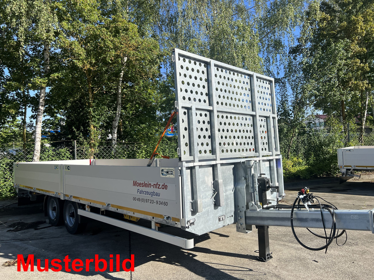 Möslein THT 14,4 G 7,20 L 14,4 t Tandem- Pritschenanhänger- Tieflader - Lavaperävaunu: kuva Möslein THT 14,4 G 7,20 L 14,4 t Tandem- Pritschenanhänger- Tieflader - Lavaperävaunu Möslein THT 14,4 G 7,20 L 14,4 t Tandem- Pritschenanhänger- Tieflader - Lavaperävaunu: kuva Möslein THT 14,4 G 7,20 L 14,4 t Tandem- Pritschenanhänger- Tieflader - Lavaperävaunu
