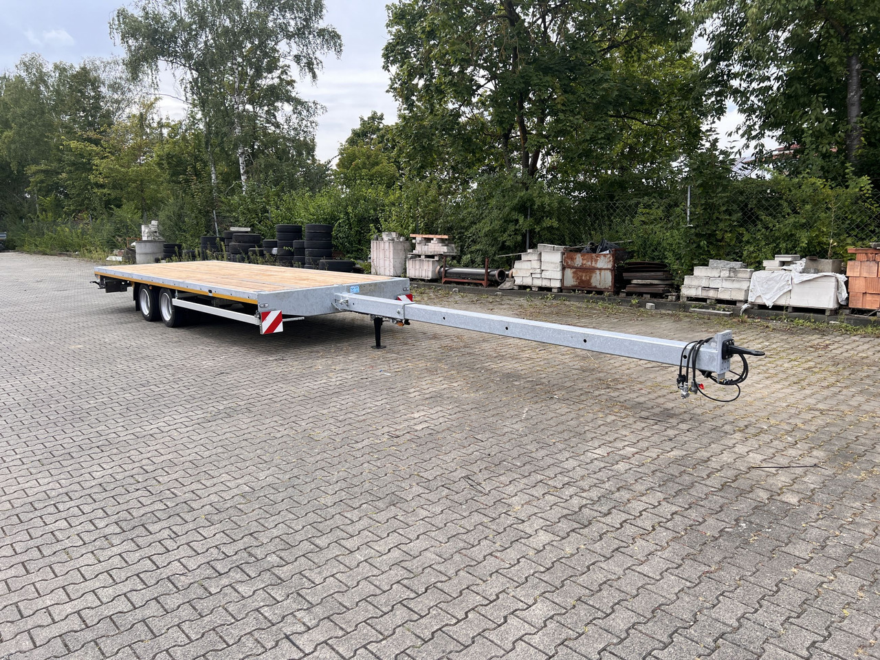 Möslein THT 14-G 7,20 ausziehbar 13,9 t Tandemanhänger- Tieflader, ausziehbar - Lavaperävaunu: kuva Möslein THT 14-G 7,20 ausziehbar 13,9 t Tandemanhänger- Tieflader, ausziehbar - Lavaperävaunu Möslein THT 14-G 7,20 ausziehbar 13,9 t Tandemanhänger- Tieflader, ausziehbar - Lavaperävaunu: kuva Möslein THT 14-G 7,20 ausziehbar 13,9 t Tandemanhänger- Tieflader, ausziehbar - Lavaperävaunu
