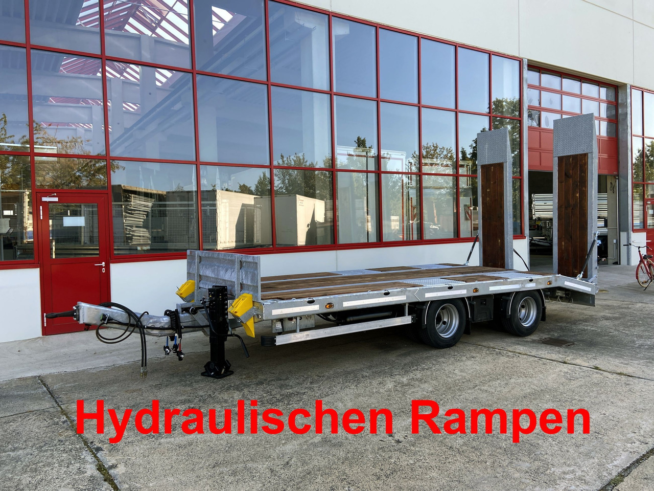 Möslein TT21-7,2 Hydr  21 t Tandemtieflader, hydr. Rampen, NEU - Apuvaunu perävaunu: kuva Möslein TT21-7,2 Hydr  21 t Tandemtieflader, hydr. Rampen, NEU - Apuvaunu perävaunu Möslein TT21-7,2 Hydr  21 t Tandemtieflader, hydr. Rampen, NEU - Apuvaunu perävaunu: kuva Möslein TT21-7,2 Hydr  21 t Tandemtieflader, hydr. Rampen, NEU - Apuvaunu perävaunu