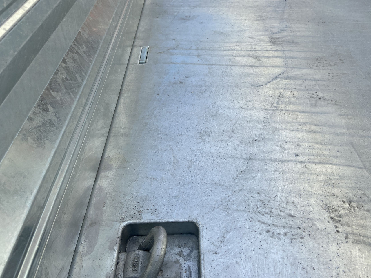 Möslein TTD 11 Breite Reifen  Kipper Tieflader, Breite Reifen-- Neufahrzeug -- - Kippiauto perävaunu: kuva Möslein TTD 11 Breite Reifen  Kipper Tieflader, Breite Reifen-- Neufahrzeug -- - Kippiauto perävaunu Möslein TTD 11 Breite Reifen  Kipper Tieflader, Breite Reifen-- Neufahrzeug -- - Kippiauto perävaunu: kuva Möslein TTD 11 Breite Reifen  Kipper Tieflader, Breite Reifen-- Neufahrzeug -- - Kippiauto perävaunu