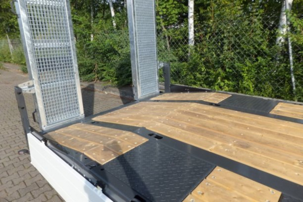 Möslein TTT 13- 5,2 Weiß  Neuer Tandemtieflader 13 t GG - Apuvaunu perävaunu: kuva Möslein TTT 13- 5,2 Weiß  Neuer Tandemtieflader 13 t GG - Apuvaunu perävaunu Möslein TTT 13- 5,2 Weiß  Neuer Tandemtieflader 13 t GG - Apuvaunu perävaunu: kuva Möslein TTT 13- 5,2 Weiß  Neuer Tandemtieflader 13 t GG - Apuvaunu perävaunu