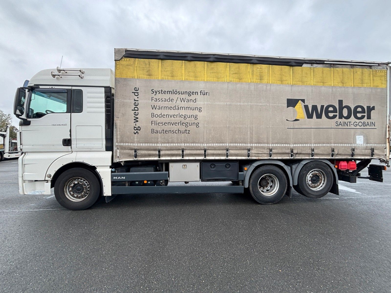 MAN TGX 26.480 mit Ladebordwand - Pressukapelli kuorma-auto: kuva MAN TGX 26.480 mit Ladebordwand - Pressukapelli kuorma-auto MAN TGX 26.480 mit Ladebordwand - Pressukapelli kuorma-auto: kuva MAN TGX 26.480 mit Ladebordwand - Pressukapelli kuorma-auto