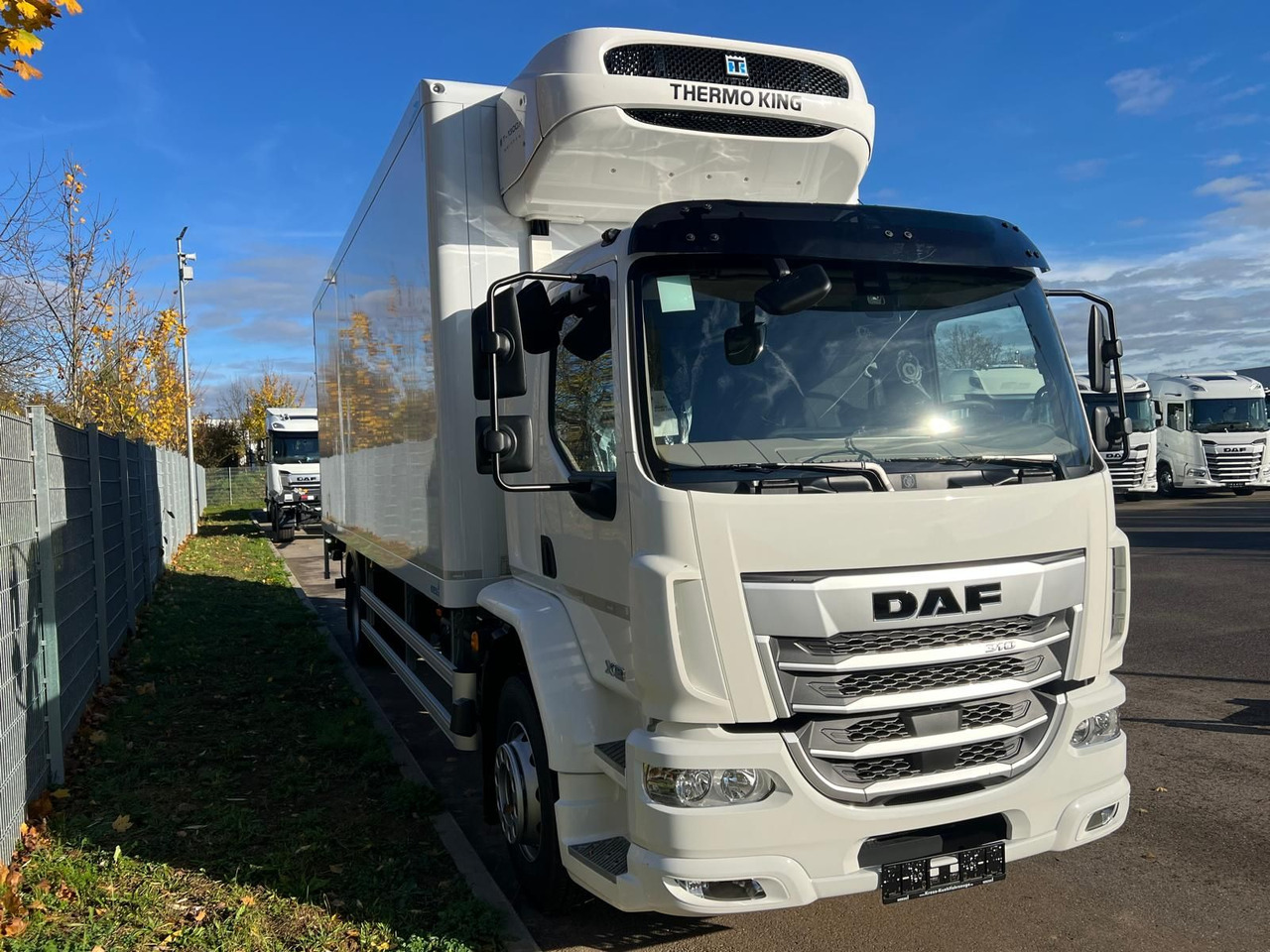 DAF FA XB 310 18t Kress Kühlaufbau - Refrigeraattori kuorma-auto: kuva DAF FA XB 310 18t Kress Kühlaufbau - Refrigeraattori kuorma-auto DAF FA XB 310 18t Kress Kühlaufbau - Refrigeraattori kuorma-auto: kuva DAF FA XB 310 18t Kress Kühlaufbau - Refrigeraattori kuorma-auto