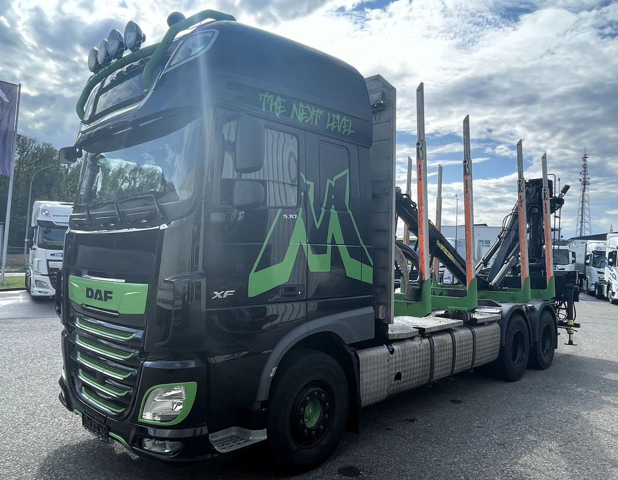 DAF FAT XF 530 SSC, Holztransport, Greifer mit Säge - Puuauto, Nosturiauto: kuva DAF FAT XF 530 SSC, Holztransport, Greifer mit Säge - Puuauto, Nosturiauto DAF FAT XF 530 SSC, Holztransport, Greifer mit Säge - Puuauto, Nosturiauto: kuva DAF FAT XF 530 SSC, Holztransport, Greifer mit Säge - Puuauto, Nosturiauto