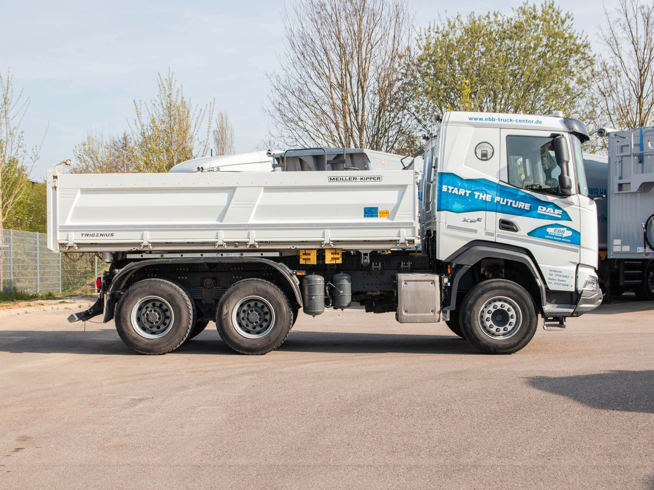 DAF FAT XFC 530 SL Meiller TRIGENIUS D 316 DAF FAT XFC 530 SL Meiller TRIGENIUS D 316 - Kippiauto kuorma-auto: kuva DAF FAT XFC 530 SL Meiller TRIGENIUS D 316 DAF FAT XFC 530 SL Meiller TRIGENIUS D 316 - Kippiauto kuorma-auto DAF FAT XFC 530 SL Meiller TRIGENIUS D 316 DAF FAT XFC 530 SL Meiller TRIGENIUS D 316 - Kippiauto kuorma-auto: kuva DAF FAT XFC 530 SL Meiller TRIGENIUS D 316 DAF FAT XFC 530 SL Meiller TRIGENIUS D 316 - Kippiauto kuorma-auto