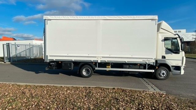 DAF LF 210 8t Pritsche-Plane LBW Tageszulassung DAF FA LF 210 08t Spier Pritsche-Plane - Pressukapelli kuorma-auto: kuva DAF LF 210 8t Pritsche-Plane LBW Tageszulassung DAF FA LF 210 08t Spier Pritsche-Plane - Pressukapelli kuorma-auto DAF LF 210 8t Pritsche-Plane LBW Tageszulassung DAF FA LF 210 08t Spier Pritsche-Plane - Pressukapelli kuorma-auto: kuva DAF LF 210 8t Pritsche-Plane LBW Tageszulassung DAF FA LF 210 08t Spier Pritsche-Plane - Pressukapelli kuorma-auto