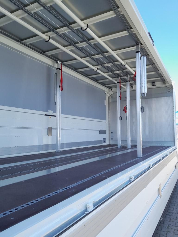 Uusi Juomien kuljetukseen kuorma-auto DAF XB 310 FA 18t Getränkeaufbau DAF XB 310 FA 18t Getränkeaufbau: kuva Uusi Juomien kuljetukseen kuorma-auto DAF XB 310 FA 18t Getränkeaufbau DAF XB 310 FA 18t Getränkeaufbau