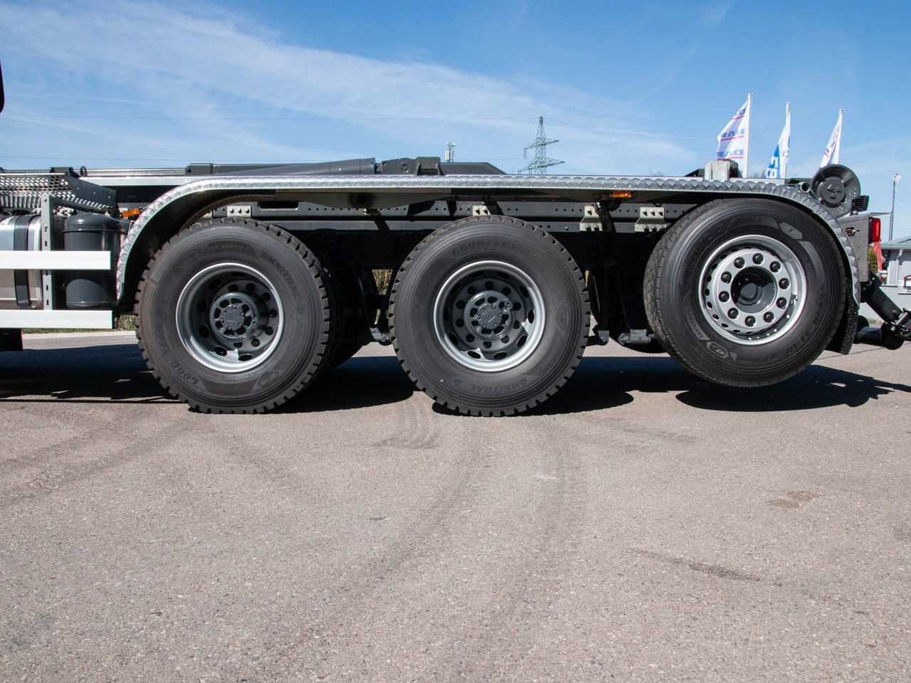 DAF XF 530 FAW mit VDL Abrollkipper DAF XF 530 FAW mit VDL Abrollkipper - Koukkulava kuorma-auto: kuva DAF XF 530 FAW mit VDL Abrollkipper DAF XF 530 FAW mit VDL Abrollkipper - Koukkulava kuorma-auto DAF XF 530 FAW mit VDL Abrollkipper DAF XF 530 FAW mit VDL Abrollkipper - Koukkulava kuorma-auto: kuva DAF XF 530 FAW mit VDL Abrollkipper DAF XF 530 FAW mit VDL Abrollkipper - Koukkulava kuorma-auto