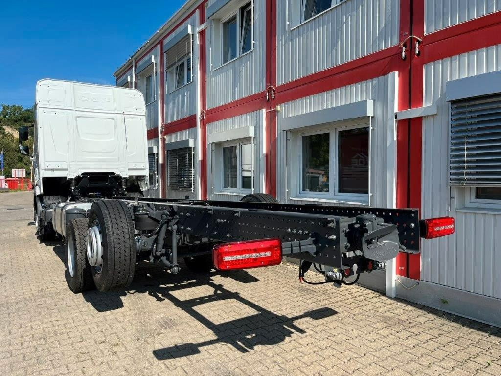 DAF XG 480 FAN - Kuorma-auto alusta: kuva DAF XG 480 FAN - Kuorma-auto alusta DAF XG 480 FAN - Kuorma-auto alusta: kuva DAF XG 480 FAN - Kuorma-auto alusta
