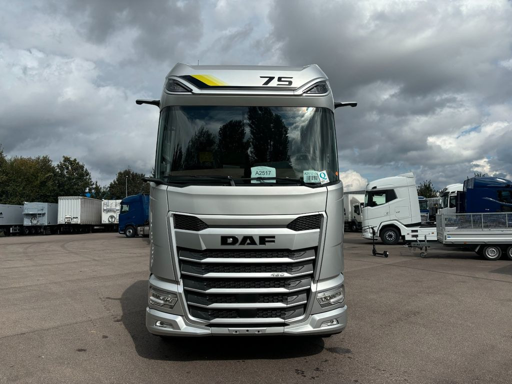 DAF XG+ 480 FT 75 Jahre DAF Edition "Limitiert" - Vetopöytäauto: kuva DAF XG+ 480 FT 75 Jahre DAF Edition "Limitiert" - Vetopöytäauto DAF XG+ 480 FT 75 Jahre DAF Edition "Limitiert" - Vetopöytäauto: kuva DAF XG+ 480 FT 75 Jahre DAF Edition "Limitiert" - Vetopöytäauto