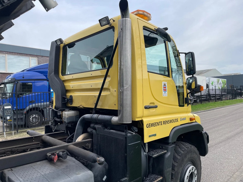 Kippiauto kuorma-auto Mercedes-Benz unimog U400: kuva Kippiauto kuorma-auto Mercedes-Benz unimog U400 Kippiauto kuorma-auto Mercedes-Benz unimog U400: kuva Kippiauto kuorma-auto Mercedes-Benz unimog U400