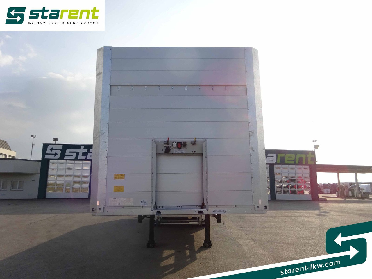 Schmitz Cargobull Baustofftrailer, Liftachse, 80cm Bordwände - Lavapuoliperävaunu: kuva Schmitz Cargobull Baustofftrailer, Liftachse, 80cm Bordwände - Lavapuoliperävaunu Schmitz Cargobull Baustofftrailer, Liftachse, 80cm Bordwände - Lavapuoliperävaunu: kuva Schmitz Cargobull Baustofftrailer, Liftachse, 80cm Bordwände - Lavapuoliperävaunu