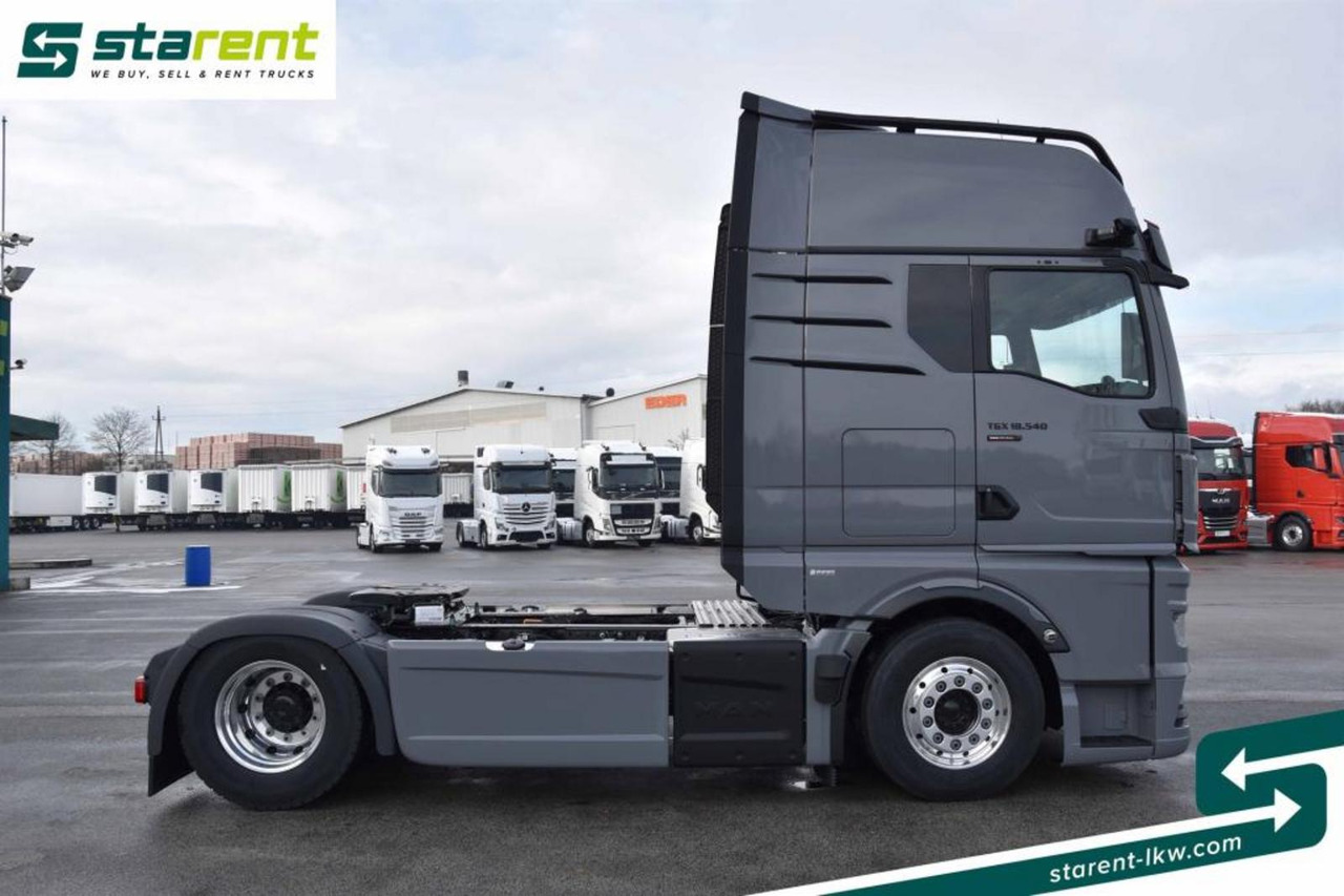 MAN TGX 18.540 LL LIONS S GX-Fahrerhaus Retarder - Vetopöytäauto: kuva MAN TGX 18.540 LL LIONS S GX-Fahrerhaus Retarder - Vetopöytäauto MAN TGX 18.540 LL LIONS S GX-Fahrerhaus Retarder - Vetopöytäauto: kuva MAN TGX 18.540 LL LIONS S GX-Fahrerhaus Retarder - Vetopöytäauto