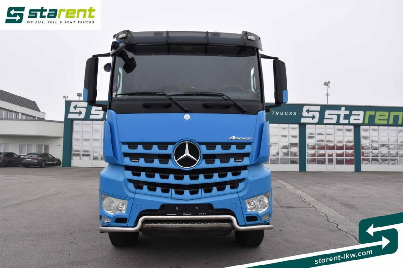 Mercedes Benz Arocs 3653 6x6 Penz Holzkran + Ressenig Holzrungen - Vetopöytäauto: kuva Mercedes Benz Arocs 3653 6x6 Penz Holzkran + Ressenig Holzrungen - Vetopöytäauto Mercedes Benz Arocs 3653 6x6 Penz Holzkran + Ressenig Holzrungen - Vetopöytäauto: kuva Mercedes Benz Arocs 3653 6x6 Penz Holzkran + Ressenig Holzrungen - Vetopöytäauto