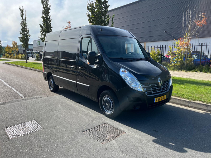 Renault Master 130.35 L2 H2 130 pk, Euro 6, Airco, Cruise Control, - Pakettiauto: kuva Renault Master 130.35 L2 H2 130 pk, Euro 6, Airco, Cruise Control, - Pakettiauto Renault Master 130.35 L2 H2 130 pk, Euro 6, Airco, Cruise Control, - Pakettiauto: kuva Renault Master 130.35 L2 H2 130 pk, Euro 6, Airco, Cruise Control, - Pakettiauto