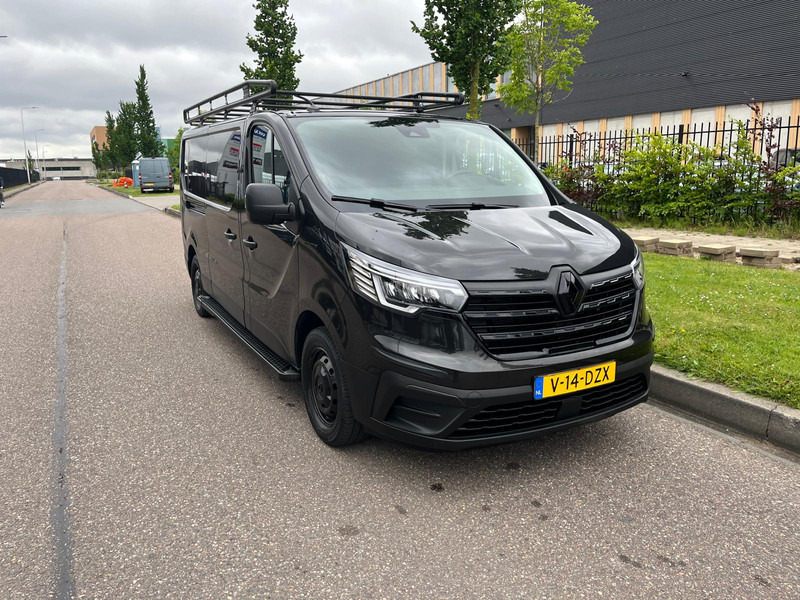 Renault Trafic Black Edition 2.0dci L2 H1, Airco, Nav, Camera - Pieni pakettiauto: kuva Renault Trafic Black Edition 2.0dci L2 H1, Airco, Nav, Camera - Pieni pakettiauto Renault Trafic Black Edition 2.0dci L2 H1, Airco, Nav, Camera - Pieni pakettiauto: kuva Renault Trafic Black Edition 2.0dci L2 H1, Airco, Nav, Camera - Pieni pakettiauto
