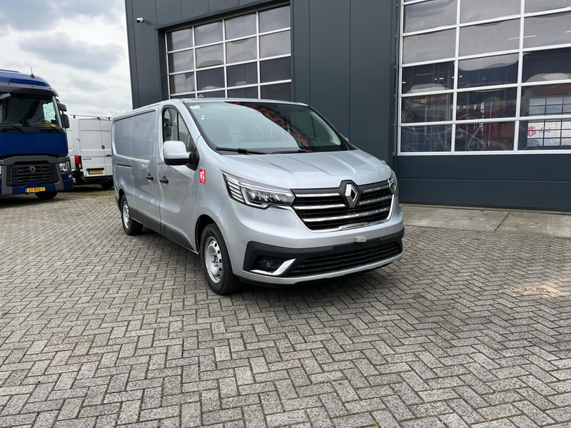 Renault Trafic E-Tech Red L2 H1 (NEW), Nav, Camera, Apple play - Pieni pakettiauto, Sähköpakettiauto: kuva Renault Trafic E-Tech Red L2 H1 (NEW), Nav, Camera, Apple play - Pieni pakettiauto, Sähköpakettiauto Renault Trafic E-Tech Red L2 H1 (NEW), Nav, Camera, Apple play - Pieni pakettiauto, Sähköpakettiauto: kuva Renault Trafic E-Tech Red L2 H1 (NEW), Nav, Camera, Apple play - Pieni pakettiauto, Sähköpakettiauto