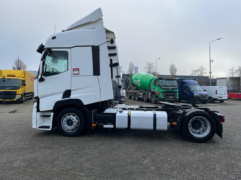 Renault T-13 EVO 480 T4X2 X-LOW SLEEPERCAB - Vetopöytäauto: kuva Renault T-13 EVO 480 T4X2 X-LOW SLEEPERCAB - Vetopöytäauto Renault T-13 EVO 480 T4X2 X-LOW SLEEPERCAB - Vetopöytäauto: kuva Renault T-13 EVO 480 T4X2 X-LOW SLEEPERCAB - Vetopöytäauto