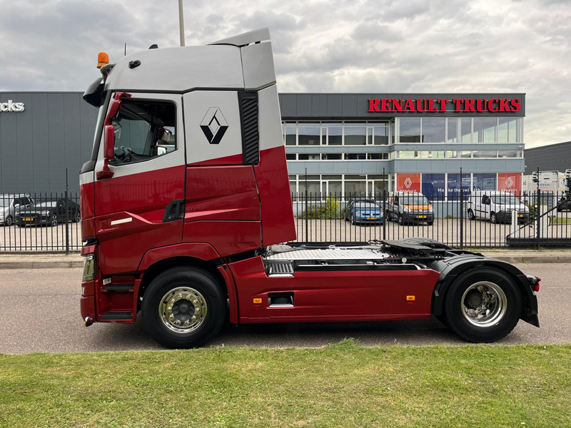 Renault T-13 HIGH 480 T4X2 EURO 6, Full Options Hydrauliek - Vetopöytäauto: kuva Renault T-13 HIGH 480 T4X2 EURO 6, Full Options Hydrauliek - Vetopöytäauto Renault T-13 HIGH 480 T4X2 EURO 6, Full Options Hydrauliek - Vetopöytäauto: kuva Renault T-13 HIGH 480 T4X2 EURO 6, Full Options Hydrauliek - Vetopöytäauto