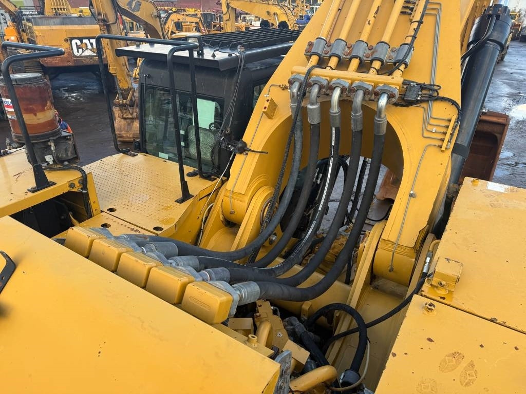 Telakaivukone CAT 390 D L ME: kuva Telakaivukone CAT 390 D L ME