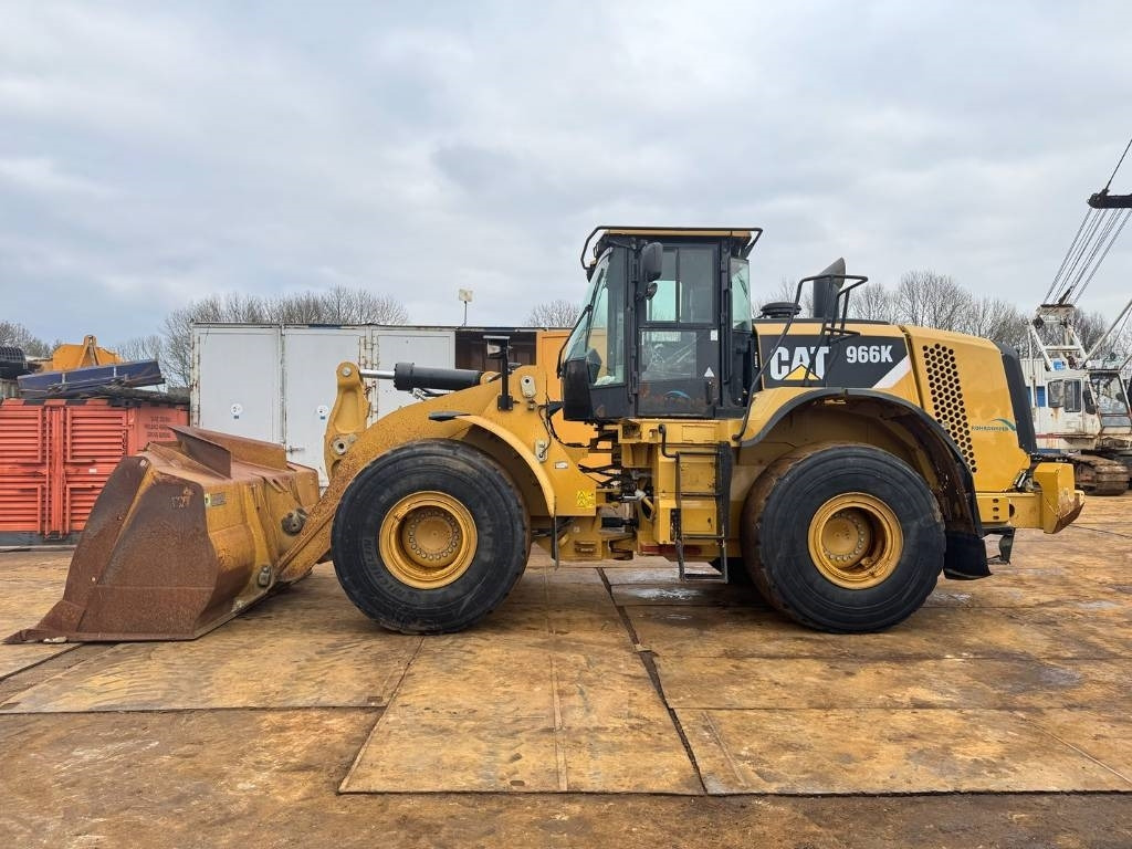 CAT 966 K - Pyöräkuormaaja: kuva CAT 966 K - Pyöräkuormaaja CAT 966 K - Pyöräkuormaaja: kuva CAT 966 K - Pyöräkuormaaja